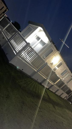 6 birth caravan chapel st Leonards trunch lane